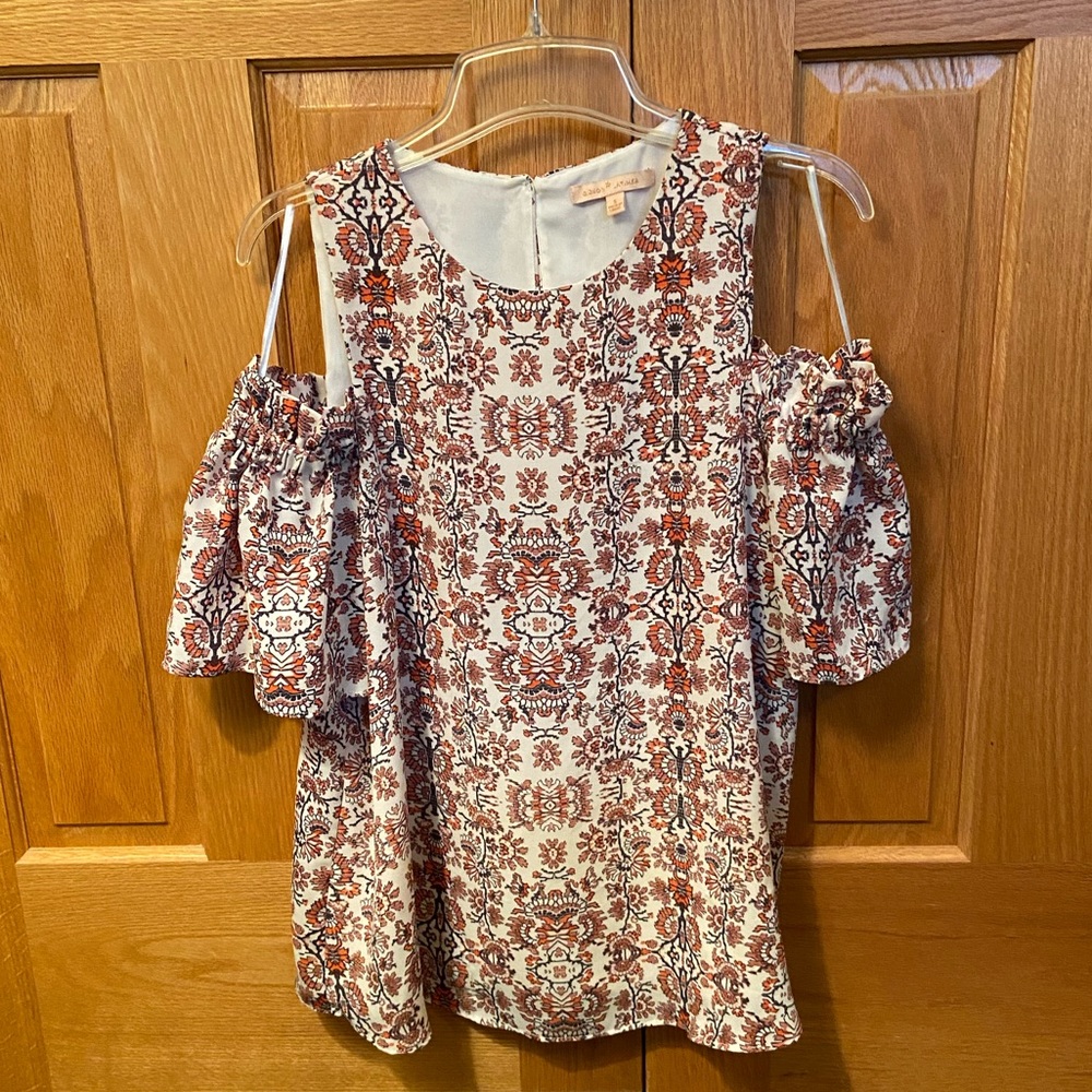 Gibson Latimer Open Shoulder Blouse